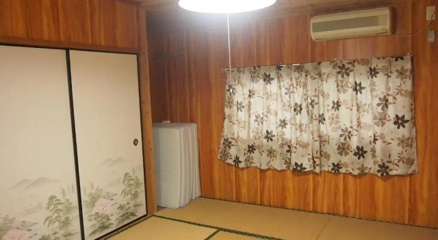 Tirol, Prenota Hotel Yakushima 