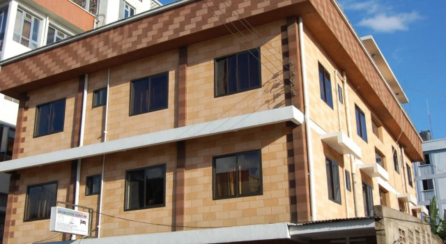 Arusha Center Inn