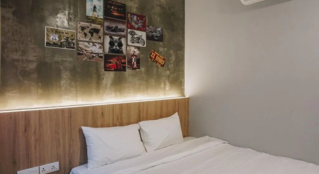 Двухместный номер Standard CIQ HOTEL at Jalan Trus