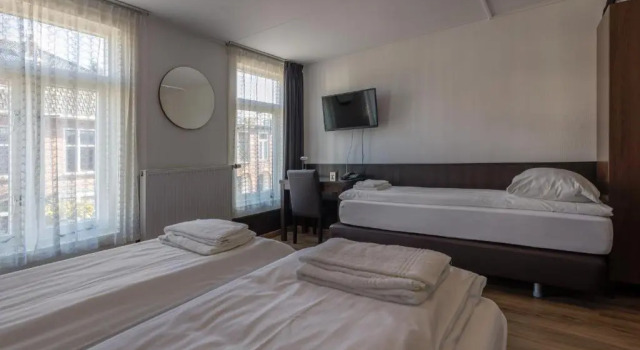 Четырёхместный номер Standard Hotel Randenbroek