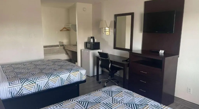 Четырёхместный номер Standard Motel 6 Hermiston, OR - Umatilla