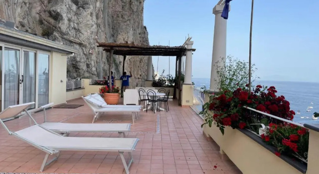 Апартаменты Comfort с видом на море Apartments Amalfi Design Sea View accessible by 250 steps