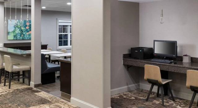 Residence Inn Boston Westford, Buchen Sie Hotel Hotels in New England mit Frühstück, Frühstück