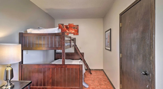 'soaring Heights' w/ Sunset & Mountain Views, Boek Hotel Cherokee Village Verenigde Staten