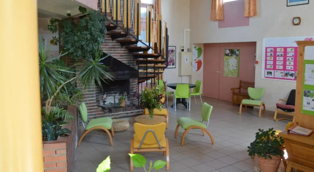 Village vacances Chatel Censoir, Boek Hotel Hotels in Franche-Comte met ontbijt, Ontbijt