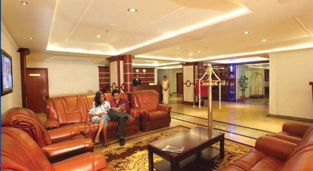 Hotel Coral Heights, Забронировать Отель Отели штата Кералы с парковкой, Парковка