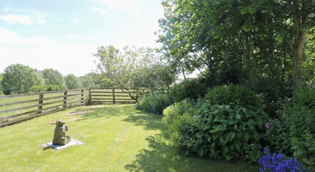Henhouse Cottage, Забронировать Дом для отпуска Отели Северного Йоркшира с парковкой, Парковка