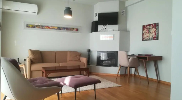 Полулюкс Scale Suites