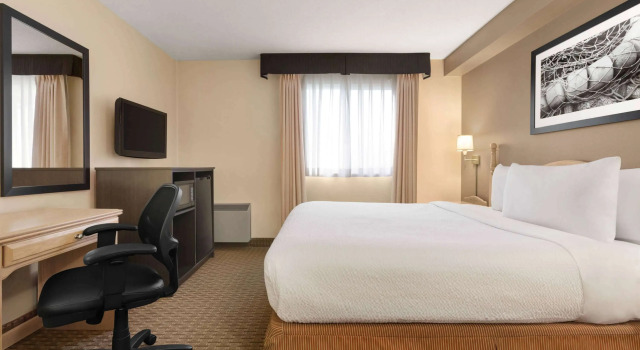 Travelodge Suites Moncton, Varaa Mini-hotelli Moncton 