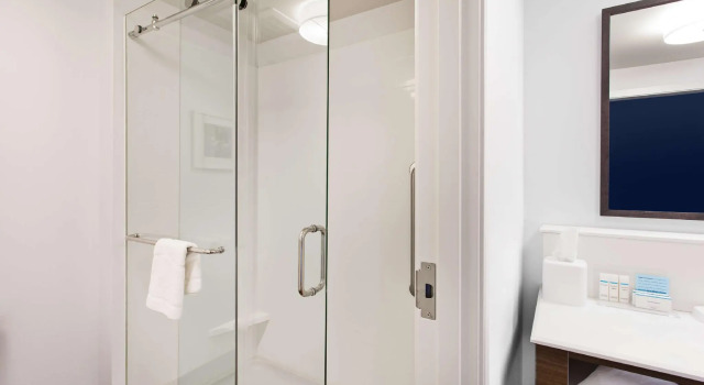 Четырёхместный номер Standard Hampton Inn & Suites Leavenworth