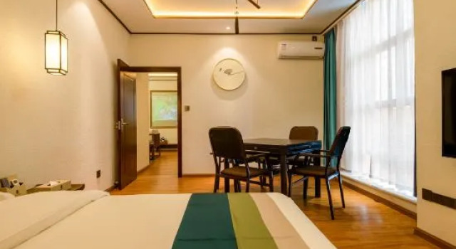 Семейный люкс Journey   Select  Hotel