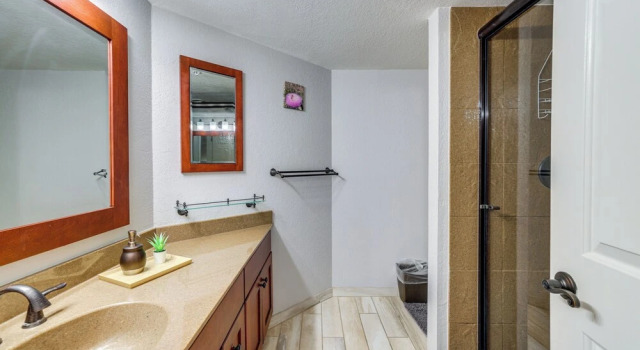 Апартаменты с 2 комнатами Walk to Park: Scottsdale Condo w/ Community Pool!