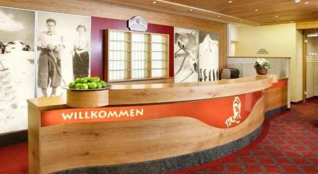 Hotel Römerhof, Rezerwuj Hotel Obertauern Salzburg, w pobliżu Angerbahn