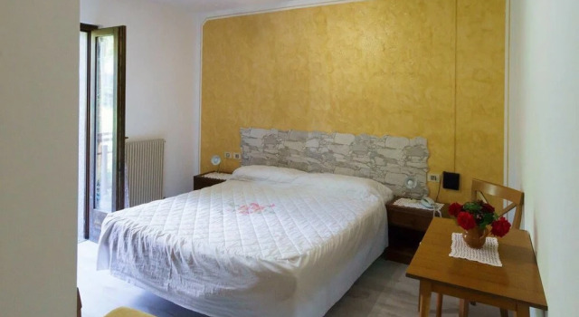 Albergo Roncone, Забронировать Отель Roncone Chiese Valley