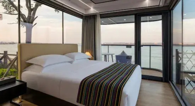 Семейная капсула Snowland Dawa Hotel