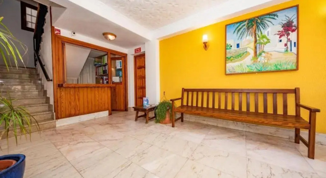 Hostal y Apartamentos Santa Eulalia, Réserver Auberge de jeunesse Santa Eulalia del Rio Ibiza