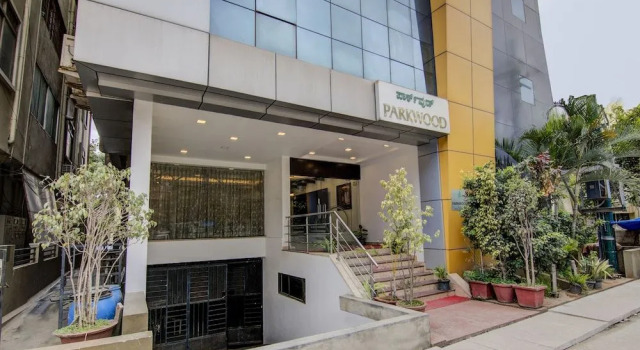 Parkwood Suites