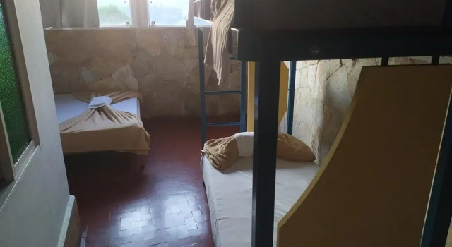 Voa Descubra Hostel Bar, Забронировать Хостел Хостелы Ору-Прету, рядом с Padre Faria Fountain, Хостел