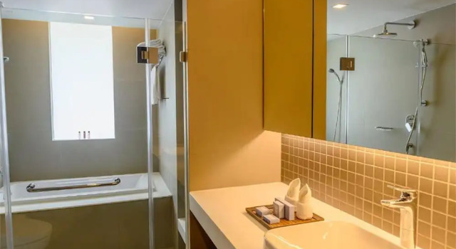 Номер Premier с 3 комнатами с балконом Oakwood Residence Sukhumvit Thonglor Bangkok