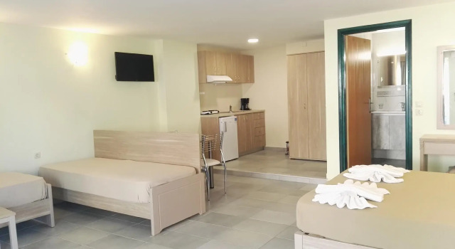 Люкс Standard Epimenidis Hotel
