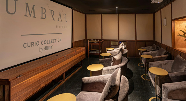 Umbral, Curio Collection By Hilton, Забронировать Отель Отели Мехико с бассейном, рядом с The Museum of Fine Arts, Бассейн