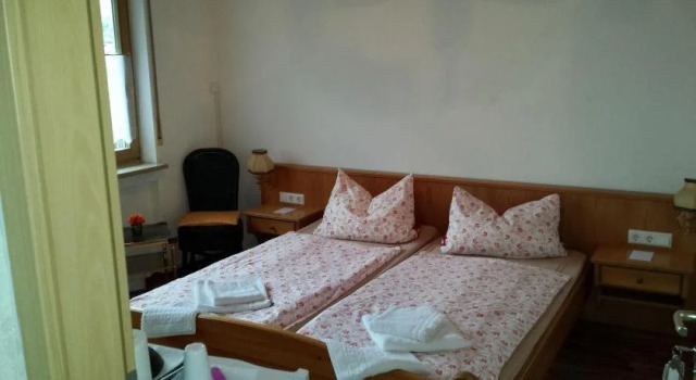 PB Monteur  Ferienzimmer, Reserva ahora Hotel Hoteles en Baden-Wurtemberg con aparcamiento, Aparcamiento