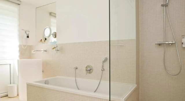 Двухместный номер Deluxe Hotel Gude