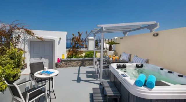 Апартаменты Superior Day One Fira Mansion