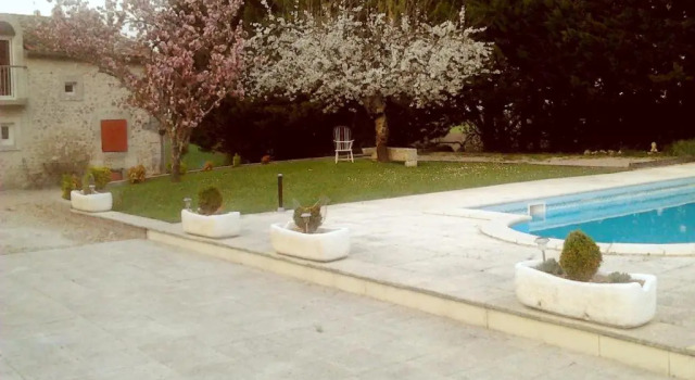 Коттедж c 1 комнатой Les Gîtes de La Treille