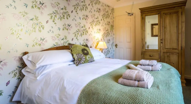 Meadowdore Cafe B&B, Забронировать Отель «постель и завтрак» Конистон Coniston Water