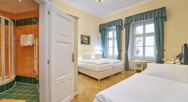 Трёхместный номер Josephine Old Town Square Hotel - Czech Leading Hotels