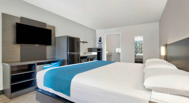 Deluxe Inn, Rezervați Hotel Waco 