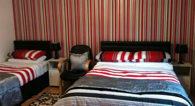 Fallons Bed and Breakfast, Rezervați Hotel Castlerea 