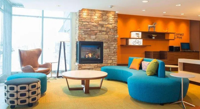 Кровать в общем номере Fairfield Inn & Suites by Marriott Jamestown
