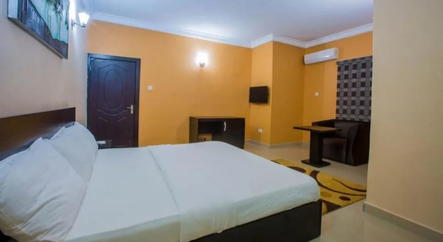 Frankeyz Haven Suites