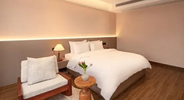 Семейный люкс с 2 комнатами Yixing Oasis Waterfront Garden Homestay
