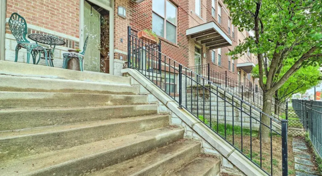 Urban Escape w/ Patio - 2 Mi to Downtown Detroit!, Rezervovat Apartmán Downtown Detroit Detroit