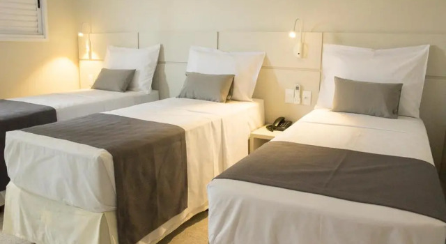 Трёхместный номер Standard Hotel Real Executive