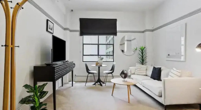 Апартаменты Lovely 1-Bedroom Unit in CBD by Zodiak Stays