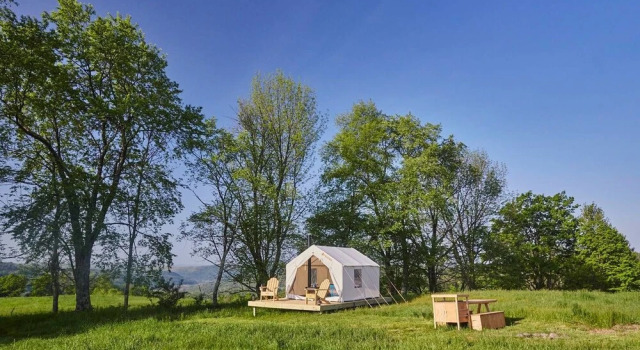 Tentrr - Maggie's Meadow, Rezervați Apartament Lake Huntington 