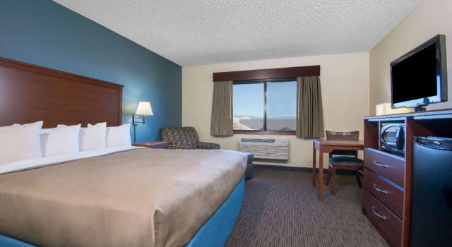 Двухместный номер Executive AmericInn by Wyndham Windsor Ft. Collins