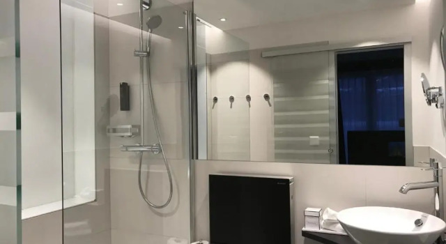 Двухместный номер Standard с видом на озеро Seehotel Pilatus