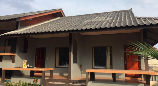 Бунгало Phupha Bungalow Haad Rin