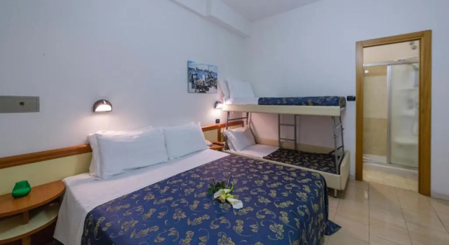 Четырёхместный номер Standard Hotel Sultano