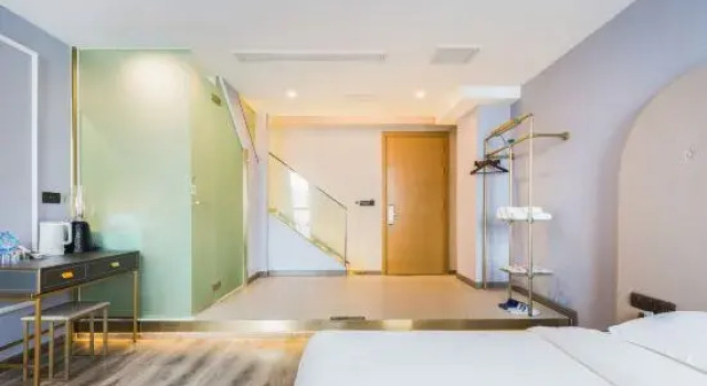 Люкс Neat Hotel