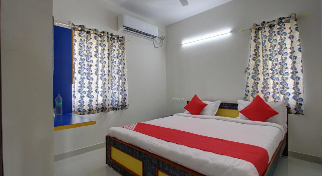 OYO 28428 Ruthira Residency, Забронировать Отель Отели штата Тамилнада 3 звезды, 3*