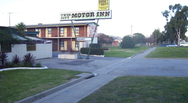 Четырёхместный семейный номер Standard Twin City Motor Inn