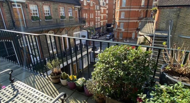 Апартаменты 2 Bed Flat - Sleeps 4 - Balcony - Wifi