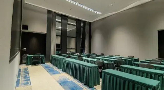 Walton International Hotel (Ganzhou Xinfeng Station Branch), Book Hotel Ganzhou Jiangxi