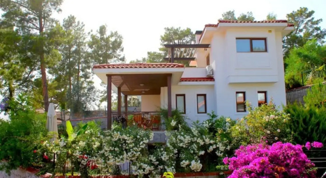 Silverhill Villas by Villa Safiya